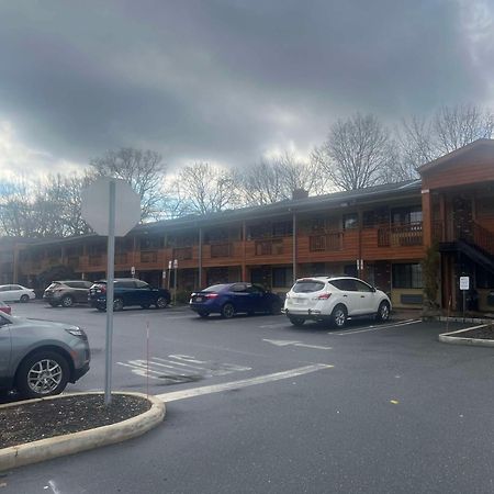 Surestay Plus By Best Western Woodbury Inn Extérieur photo