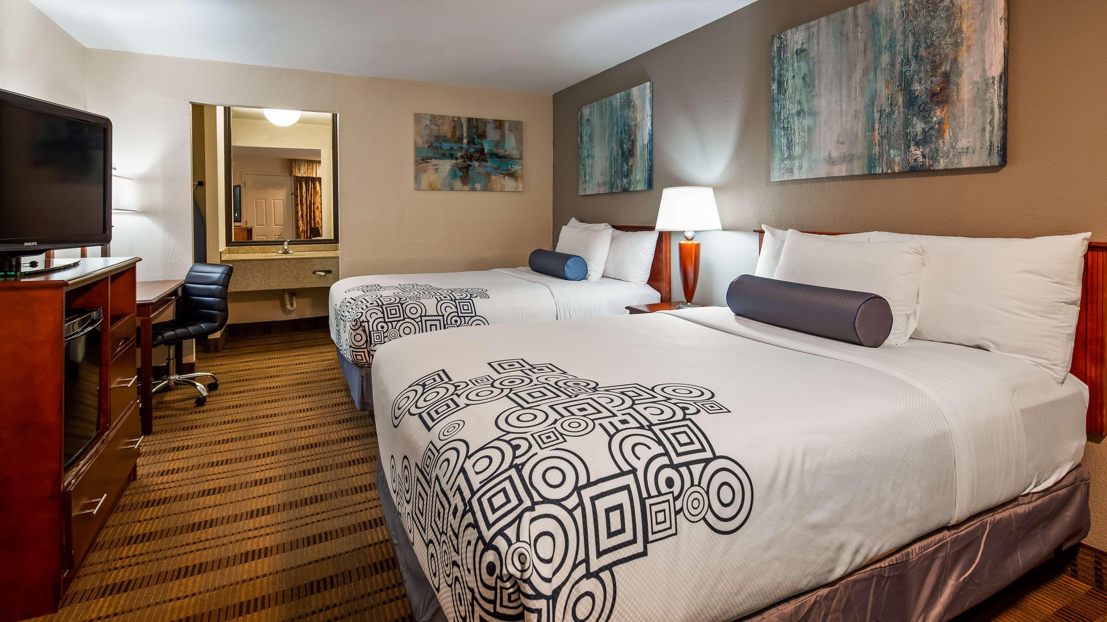 Surestay Plus By Best Western Woodbury Inn Extérieur photo