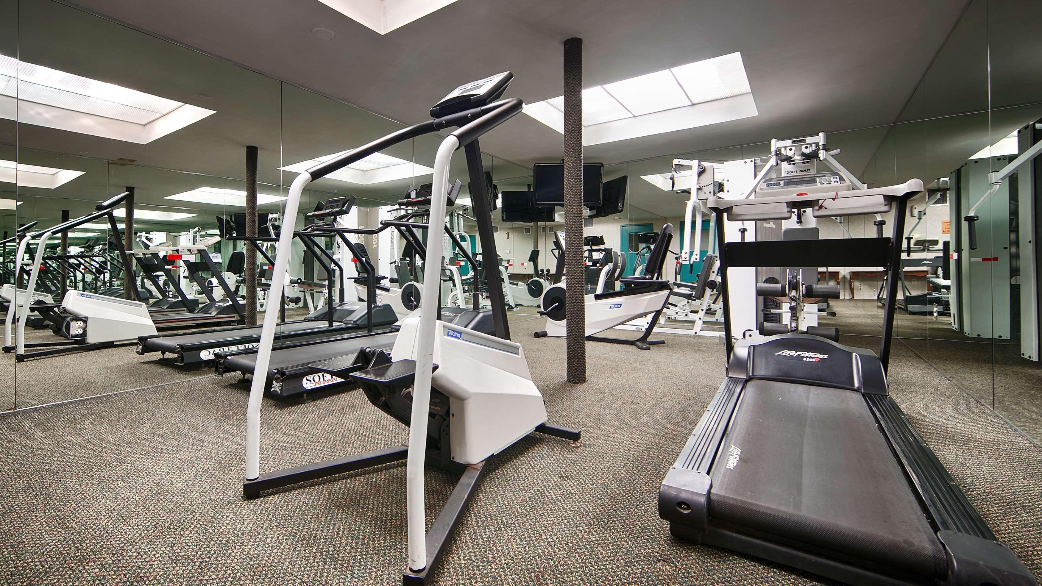 Surestay Plus By Best Western Woodbury Inn Extérieur photo