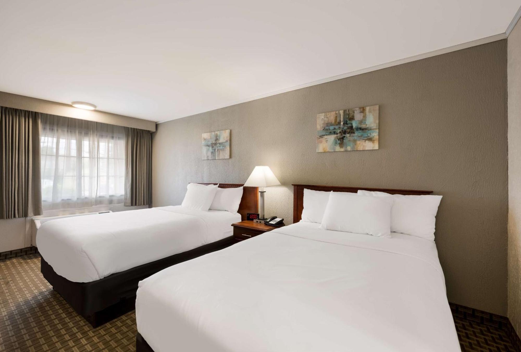 Surestay Plus By Best Western Woodbury Inn Extérieur photo