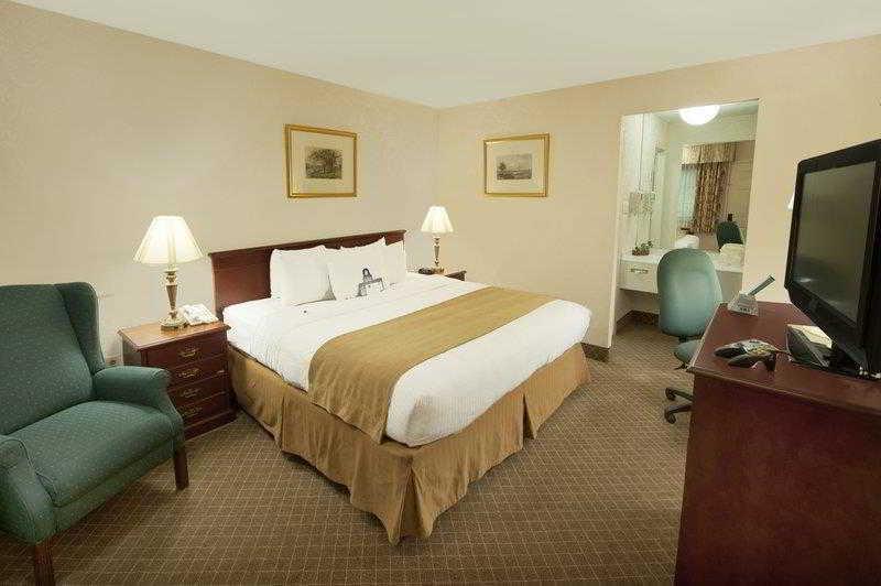 Surestay Plus By Best Western Woodbury Inn Extérieur photo