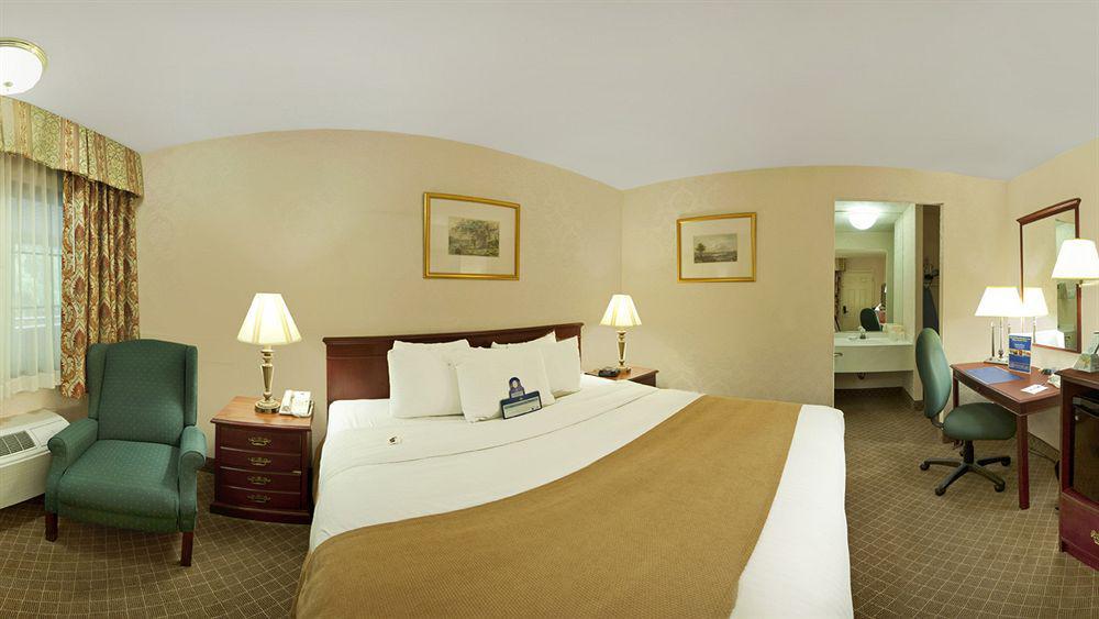 Surestay Plus By Best Western Woodbury Inn Extérieur photo